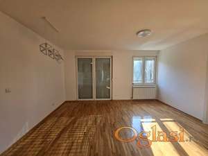 Izdajemo odličan 3.0 stan, Paunov breg, 79m2